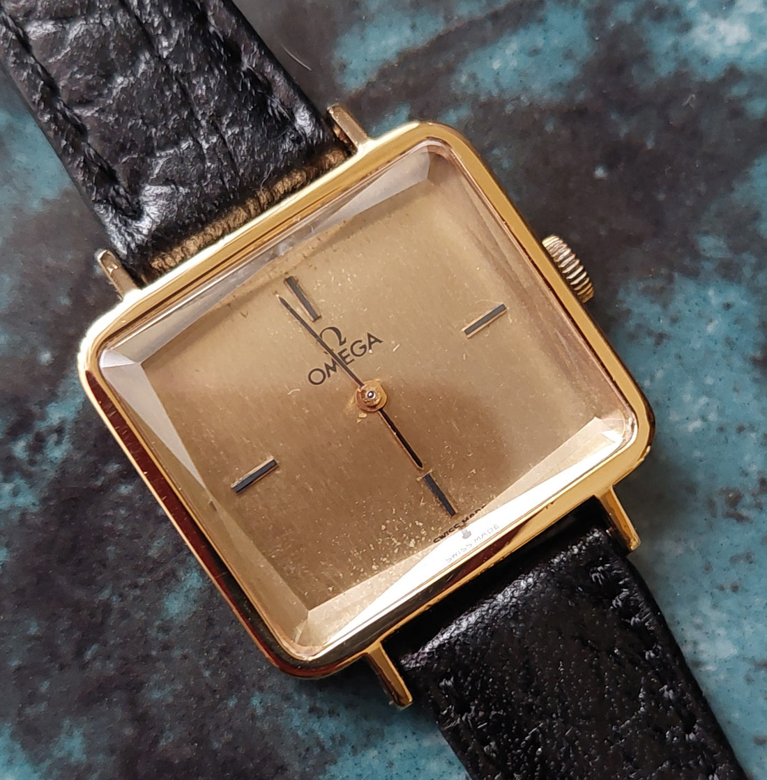 Vintage 14k Gold Filled Omega De Ville wristwatch, Collectors item