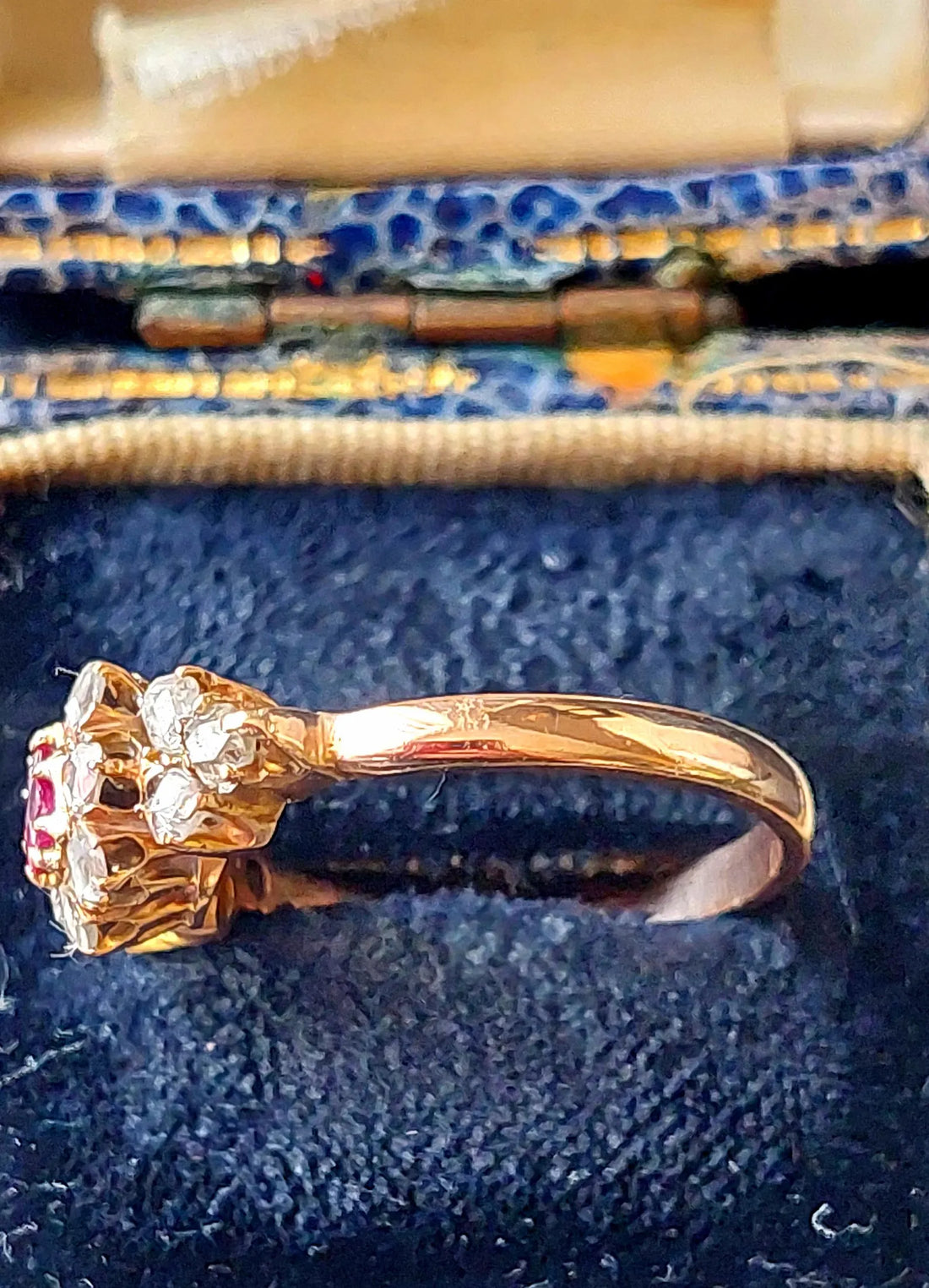 Antique Natural Diamond and ruby ring in 15ct Rose Gold, Romantic Gestures