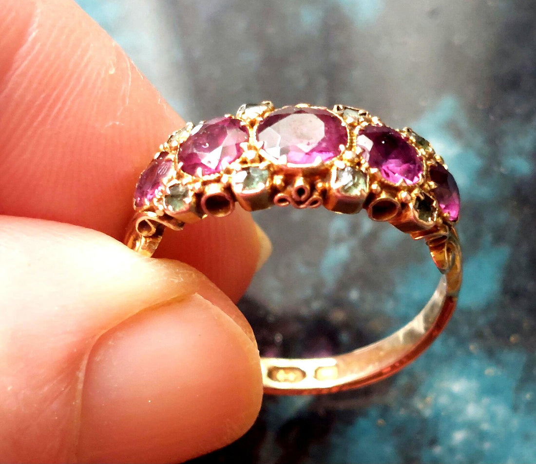 Antique 15ct Gold Ring, almandine garnet 